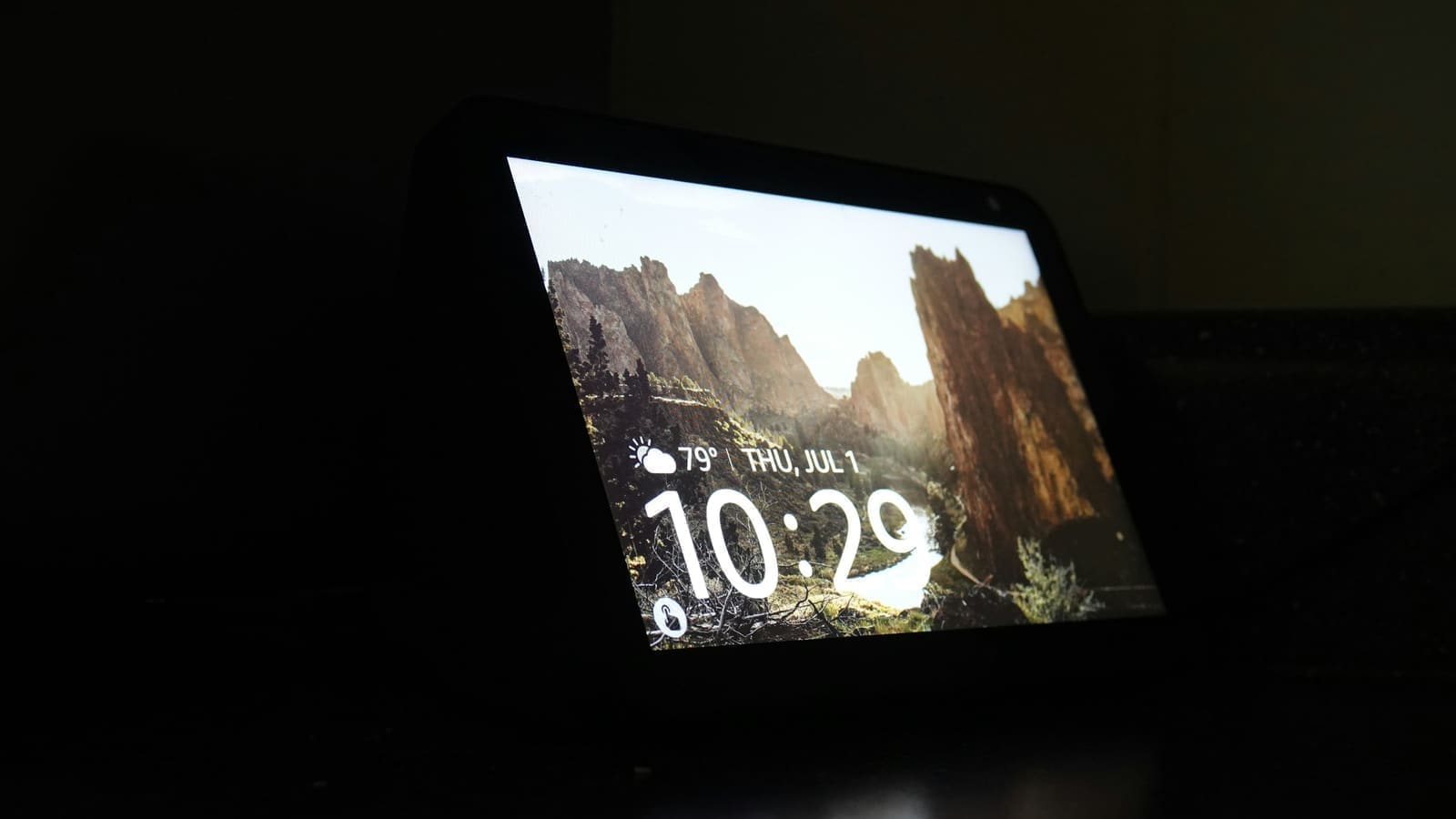 Amazon Echo Show 10 Review UK: Best Smart Display?