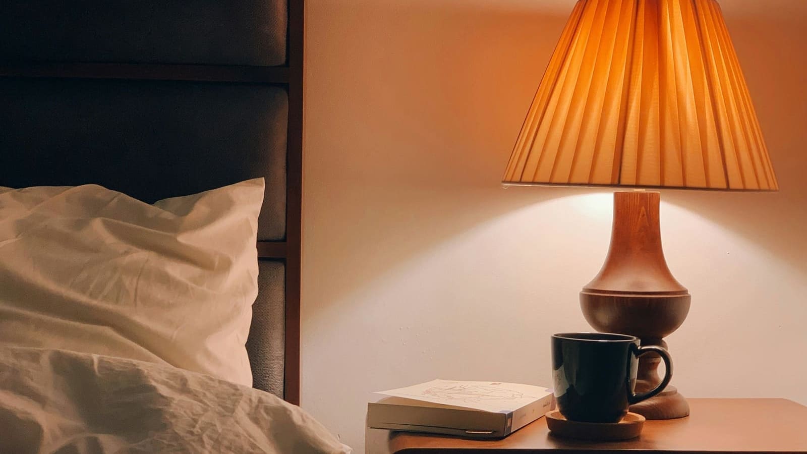Best Smart Table Lamps UK 2026