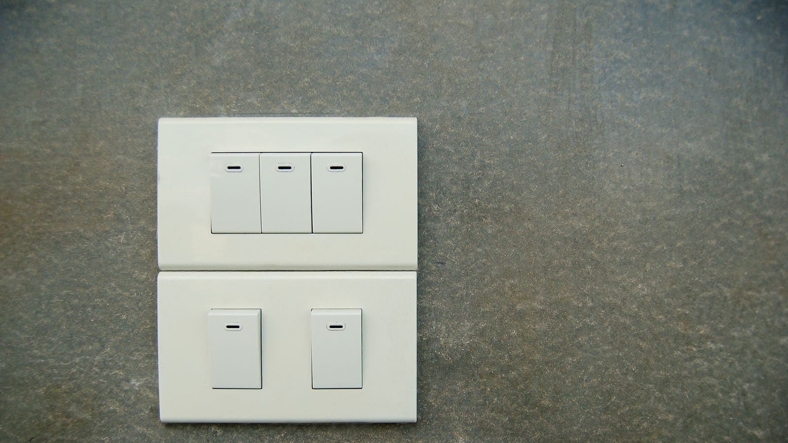 Best Zigbee Light Switch UK 2026