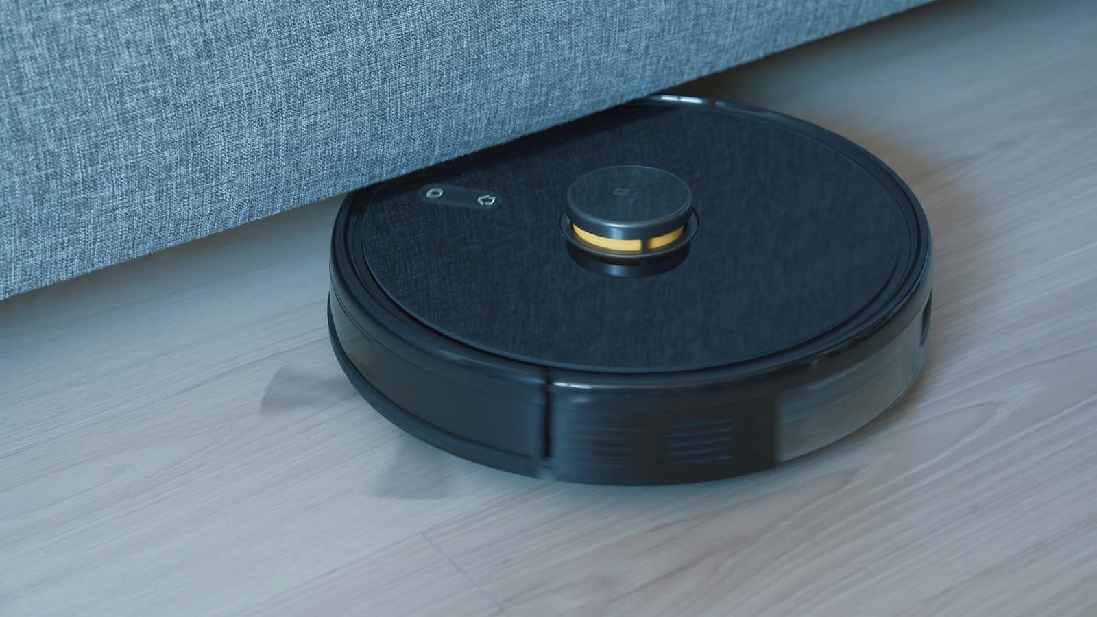 DJI ROMO 2: A Robot Vacuum Built Around a Privacy Switch