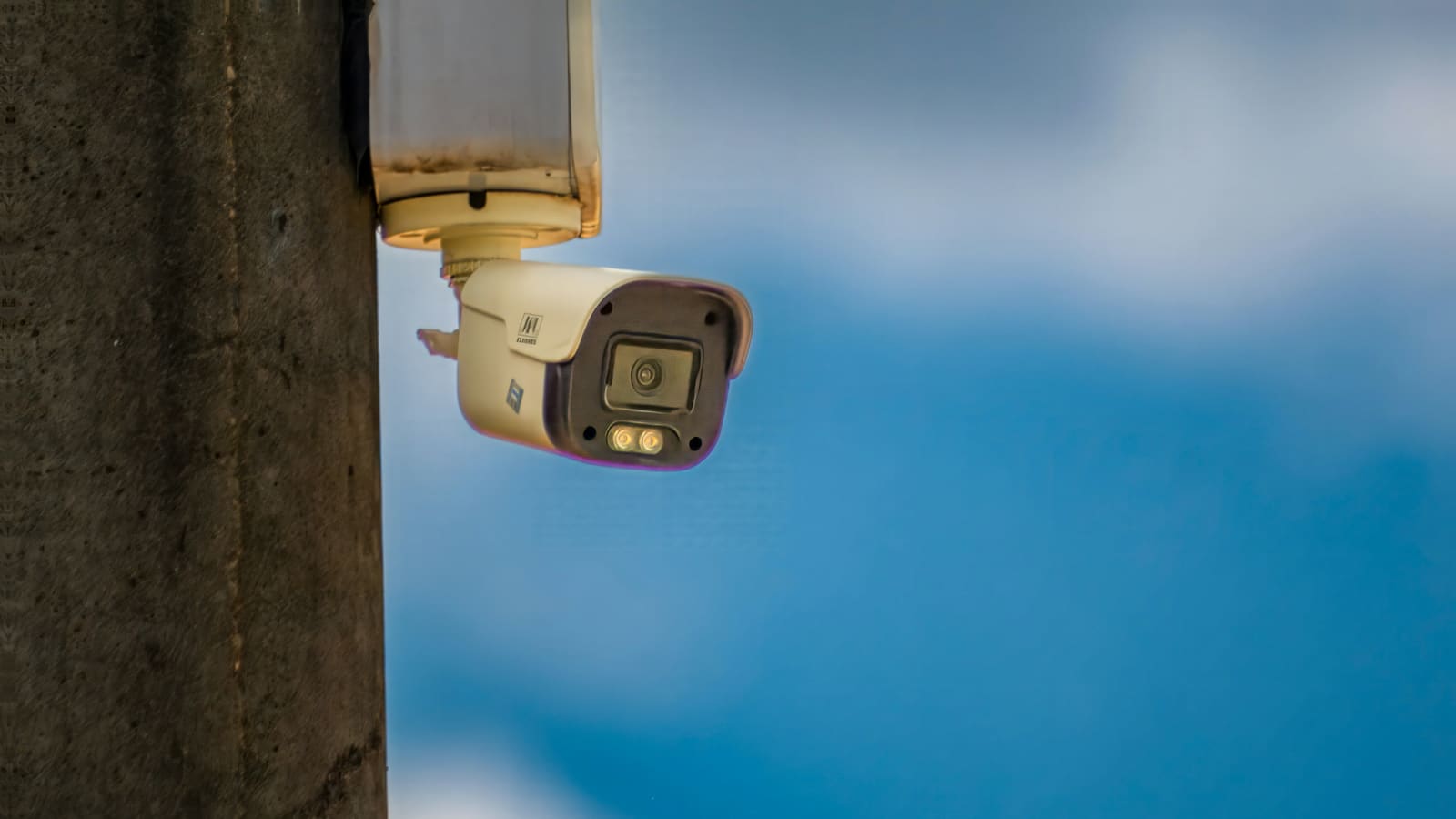 Eufy SoloCam E50: Dual 4K Solar Camera at £219.99 in the UK