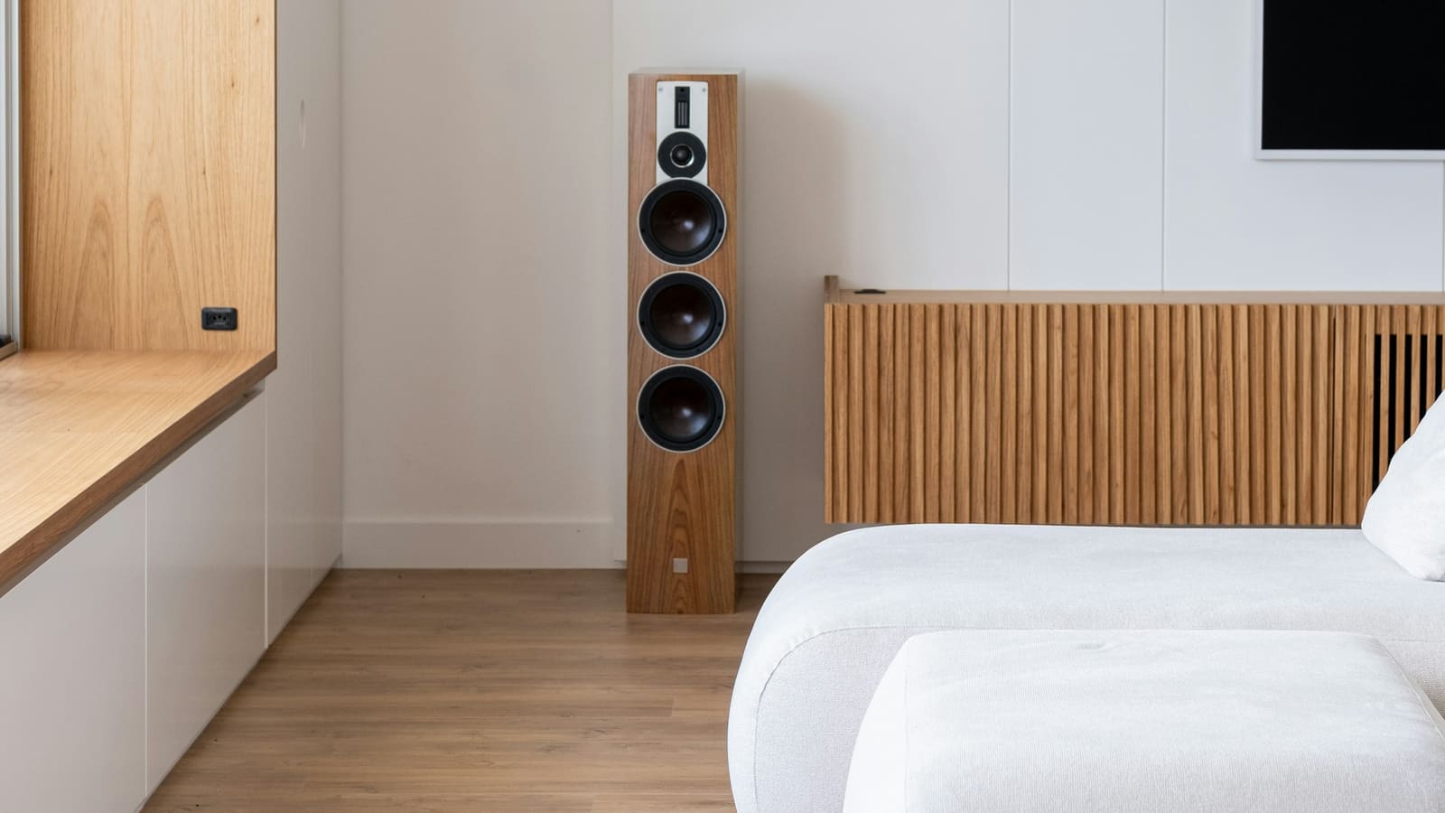 Sonos Era 300 Review UK (2026): Is Atmos Worth £449?